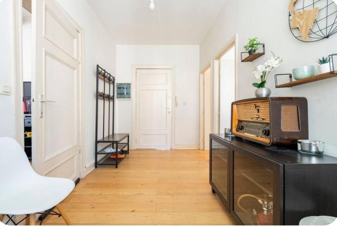 Place De La Liberte 2 Bedroom