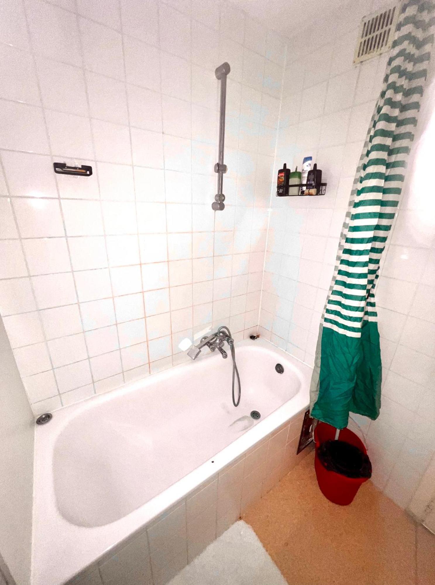 Place De La Liberte 2 Bedroom Apartamento Bruxelas